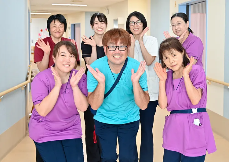 地域に根差し、多様な介護サービスを展開する老健。働きやすさもキャリアサポートも充実しています。